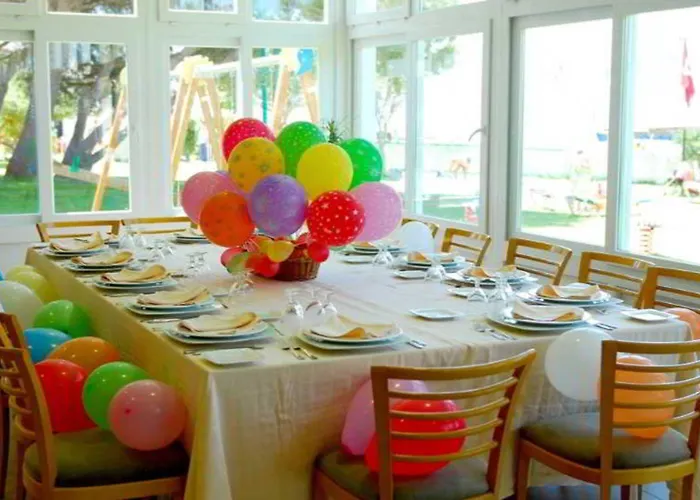 酒店 Izan Cavanna 拉曼加戴尔马尔梅纳