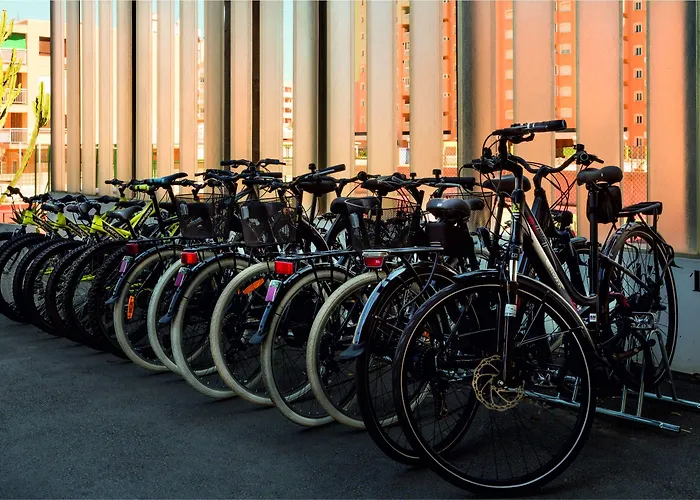 酒店 Izan Cavanna 拉曼加戴尔马尔梅纳