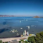 Ξενοδοχείο Izan Cavanna