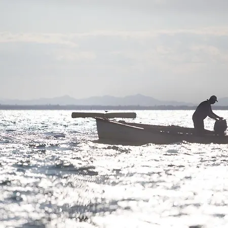 Izan Cavanna Hotel 4*