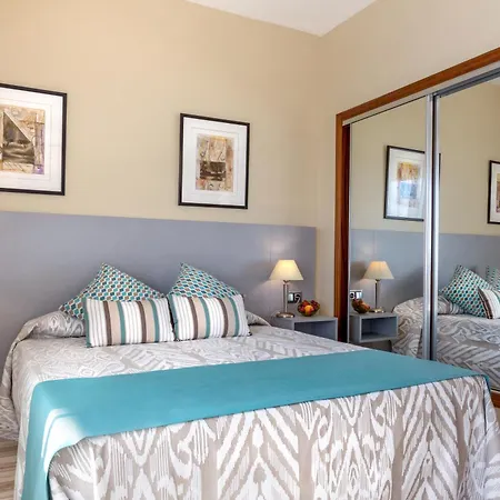 Hotel Izan Cavanna