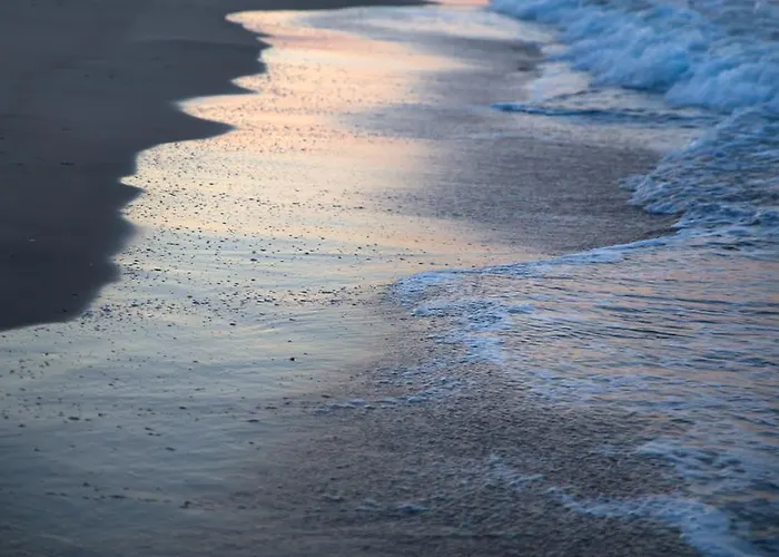 Izan Cavanna فندق