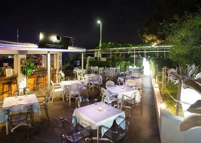 Hotel Izan Cavanna 4*