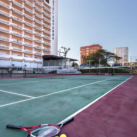 Izan Cavanna Hotel